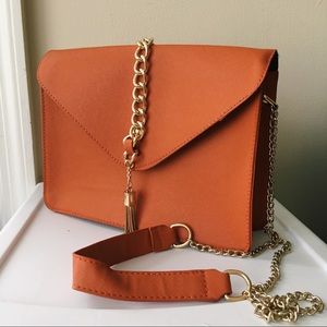 Crosshatch Chain & Tassel Cross Body Bag